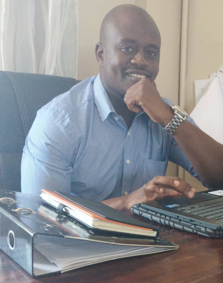 Noel George Chomola